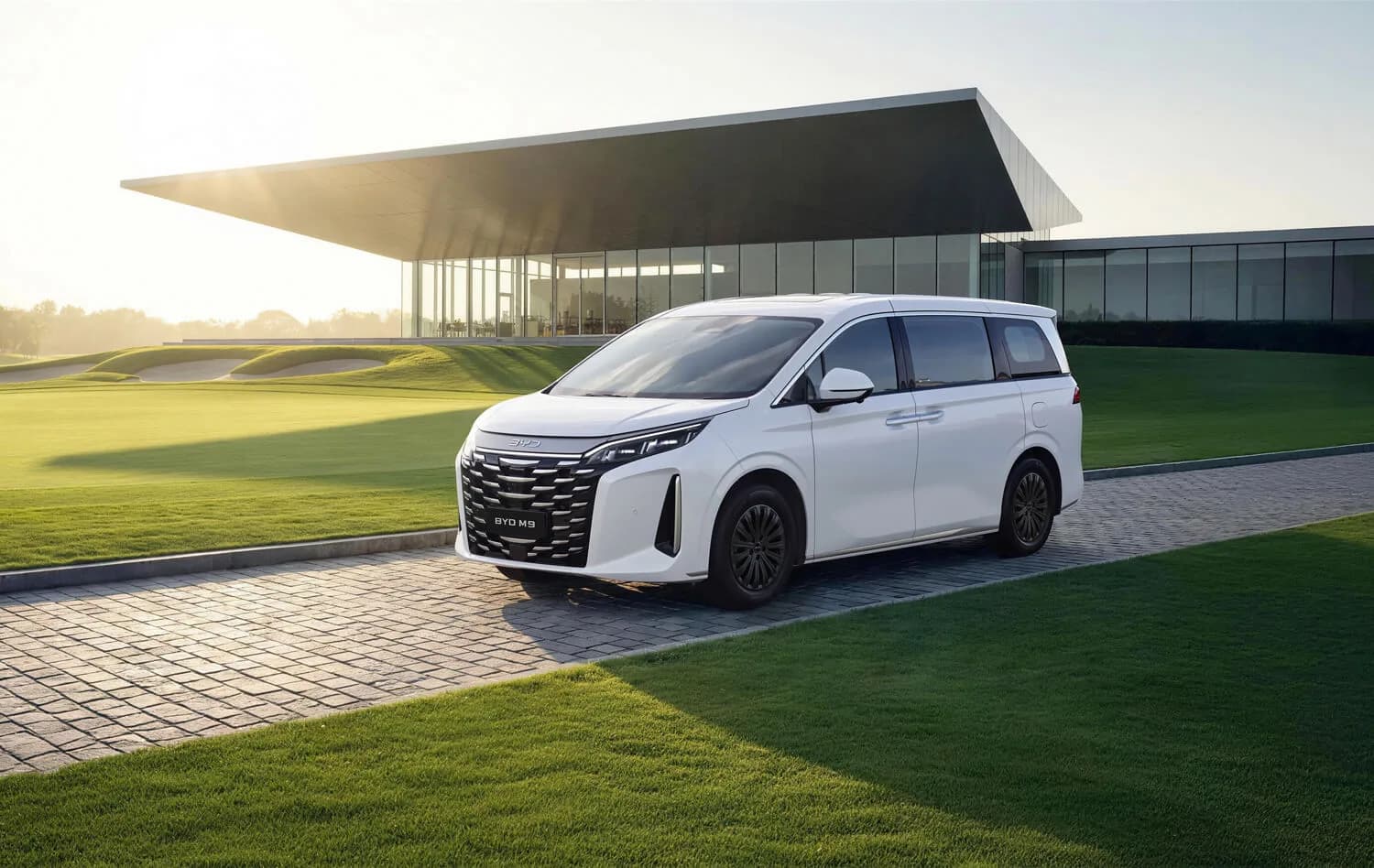 2026 BYD M9 Priced for Australia: Seven-Seat Plug-In Hybrid People Mover From $72,990, Eight-Seat Dynamic to Follow