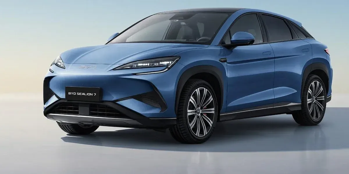 BYD Sealion 7