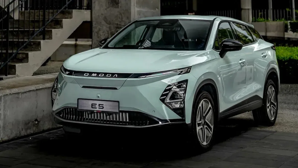 Chery E5
