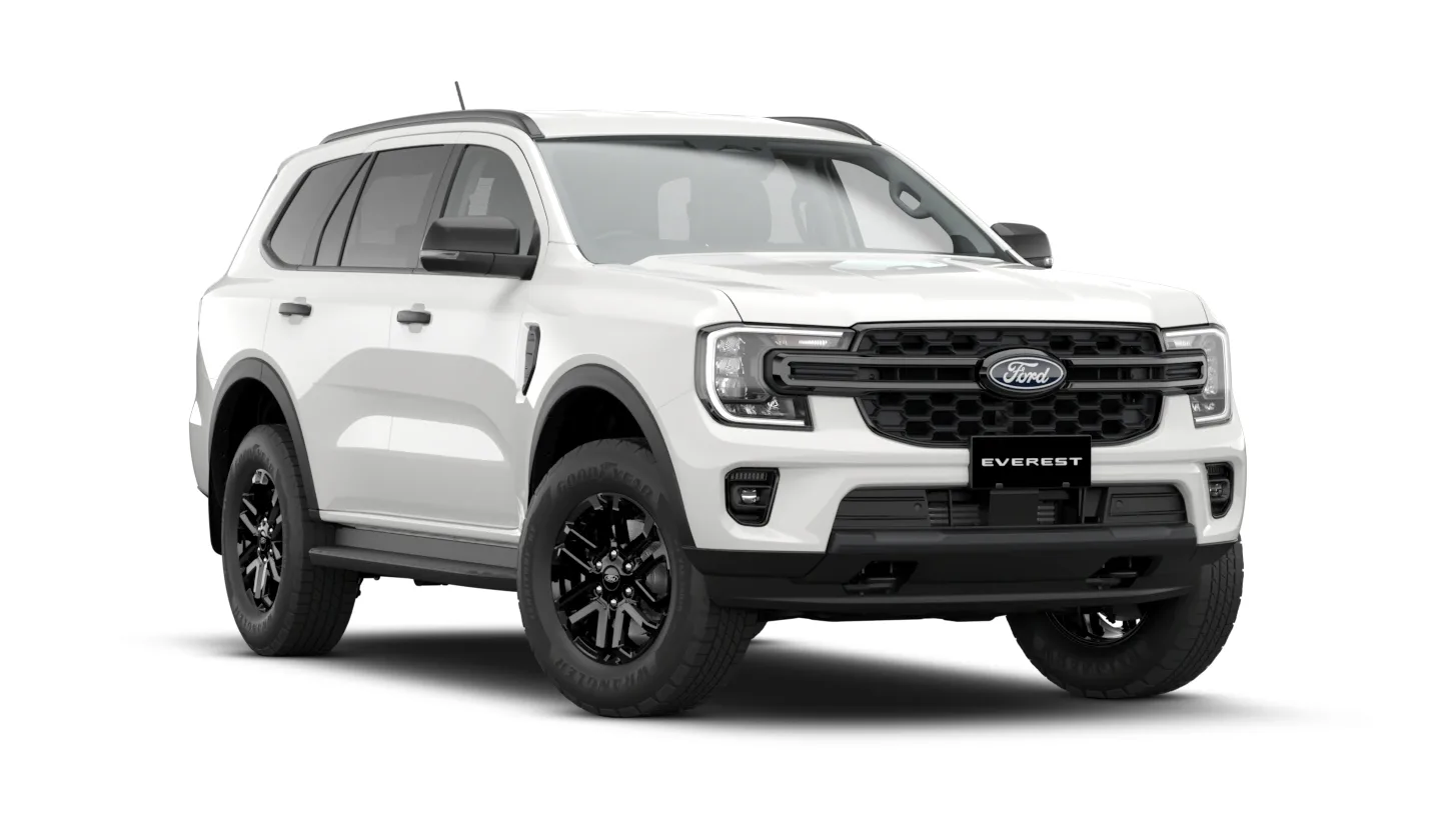 Ford Everest in grey, front three-quarter view; the Everest Ambiente, which is the Everest grade named on the Australian recall over a blank 10.1-inch centre display, sits one step below this one in the range