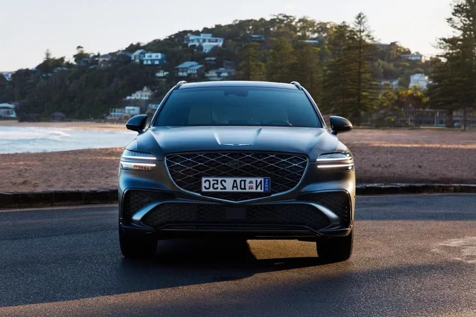 Genesis GV70