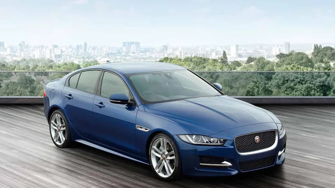 Jaguar XE