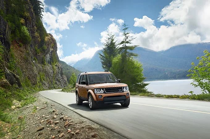 Land Rover Discovery 4
