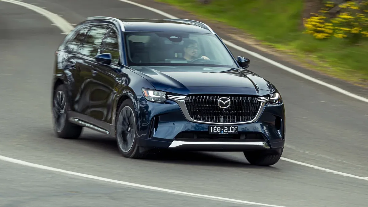 Mazda CX-90