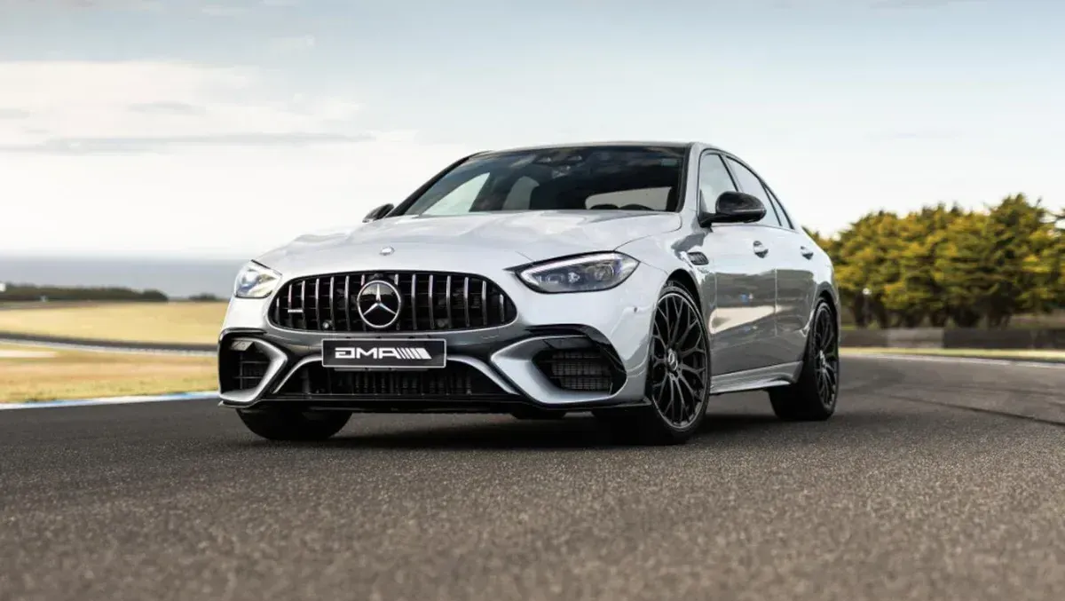Mercedes-Benz AMG C63 S E Performance