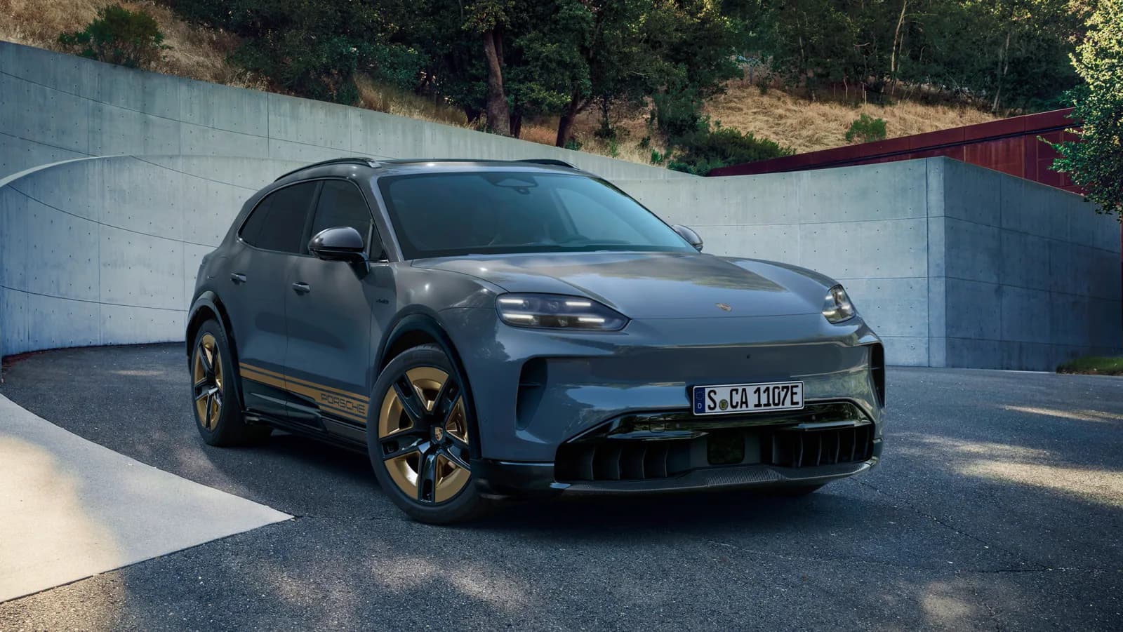 Porsche Cayenne Electric