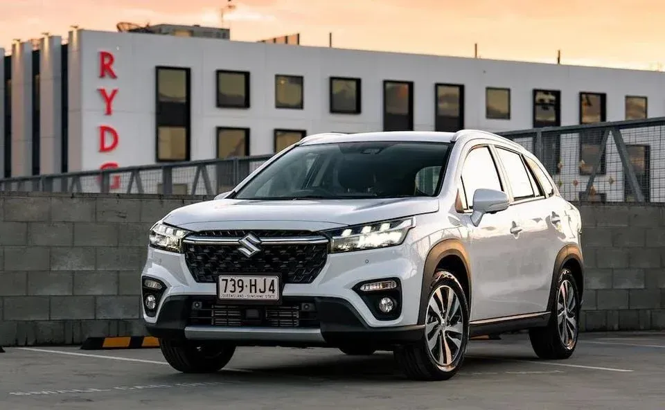 Suzuki S-Cross
