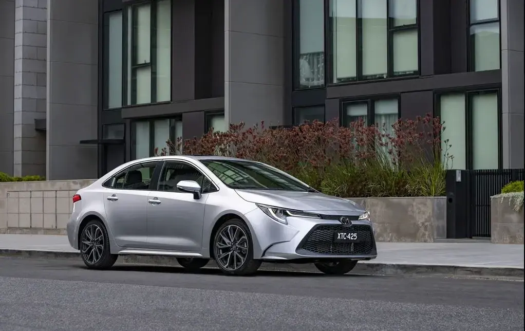Toyota Corolla Sedan