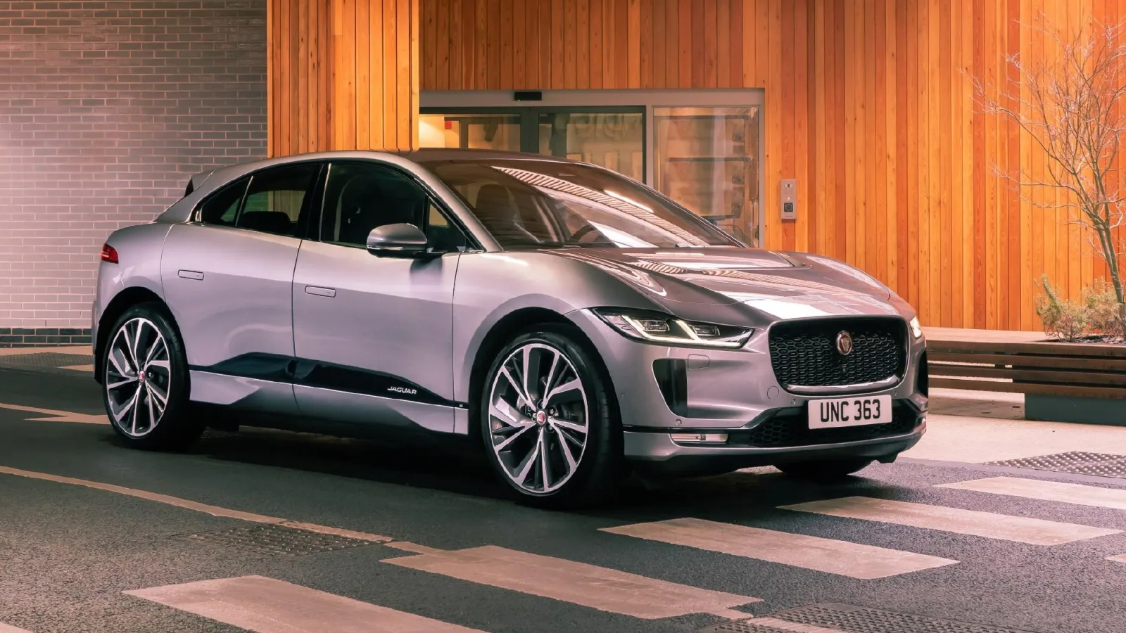 Jaguar I-PACE