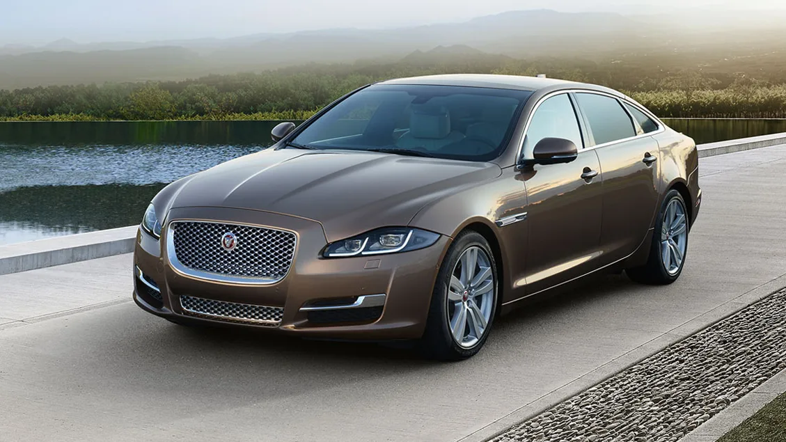 Jaguar XJ