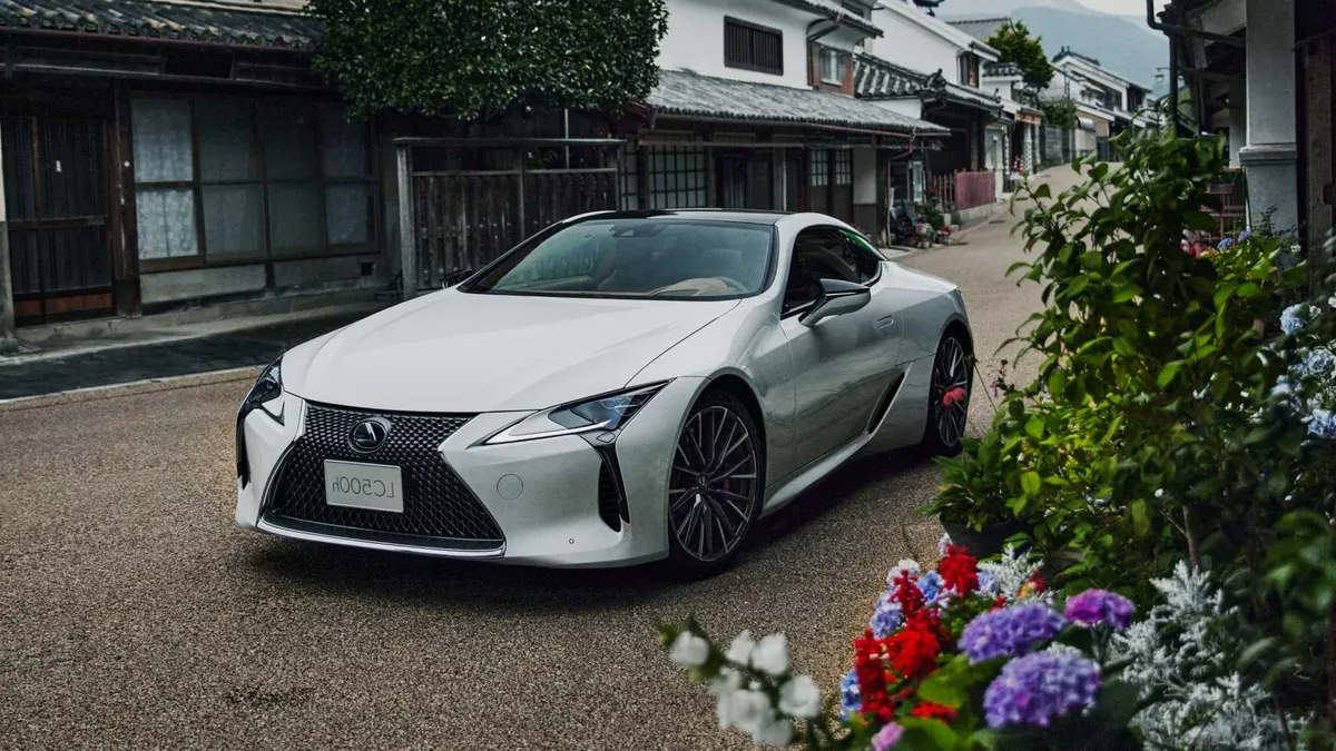 Lexus LC