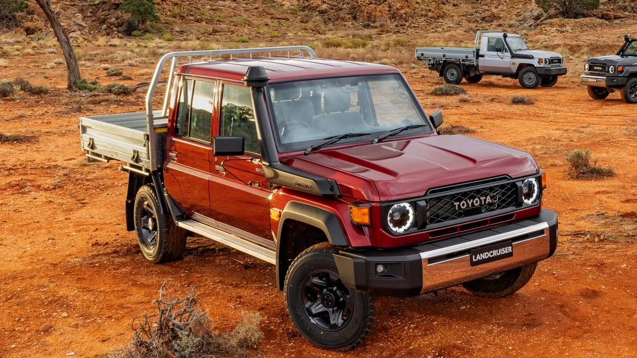 Toyota LandCruiser 70 Double Cab Chassis WorkMate Auto