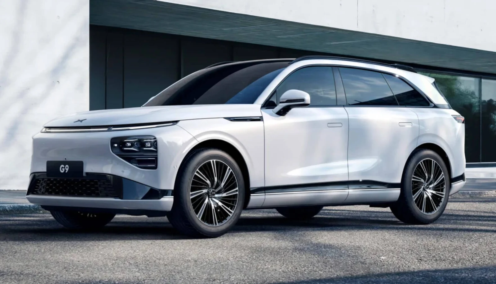 XPeng G9