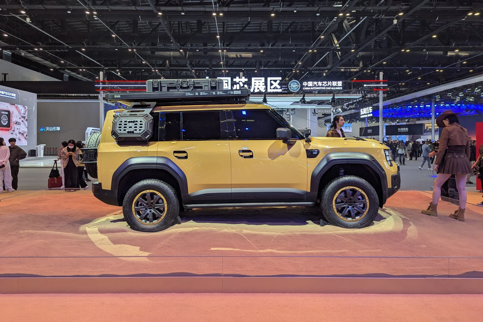 GAC Yue 7 displayed at Auto China 2026 in Beijing with roof rack and 4x4 accessories