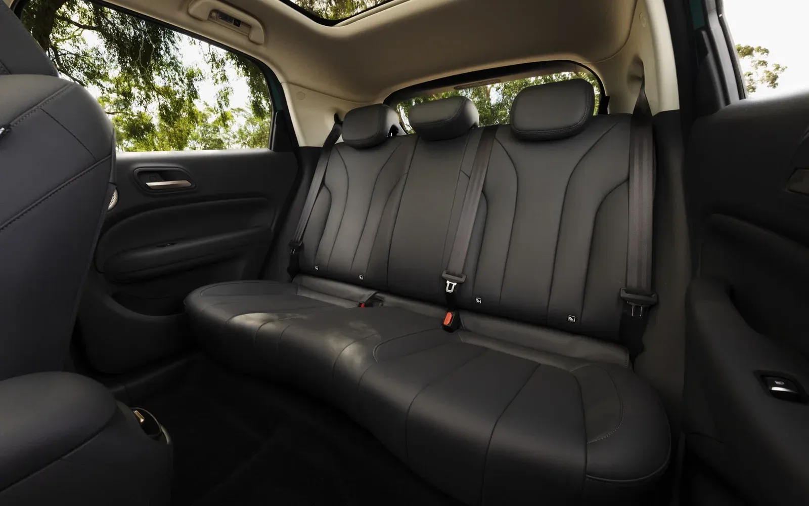 GWM ORA 5 rear seats in black leatherette