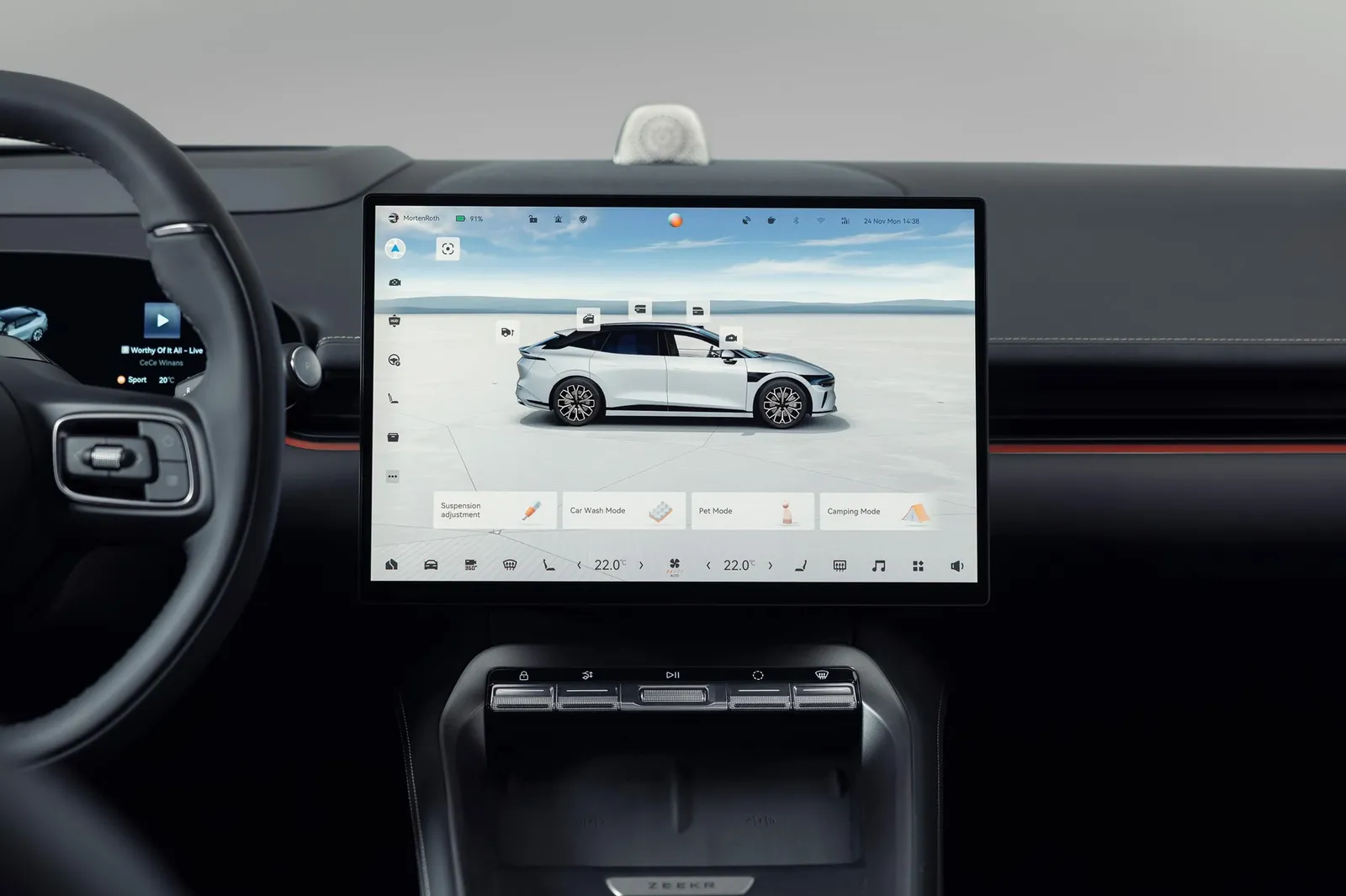 Zeekr 7GT 15-inch central infotainment touchscreen displaying vehicle controls